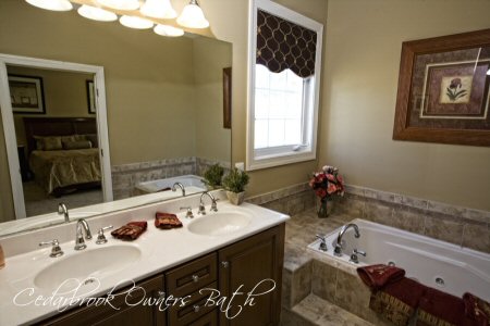 Cedarbrook Owner's Bath